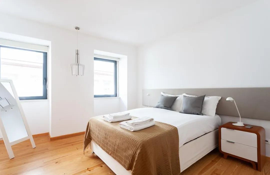 FLH Liberdade Contemporary Flat-1